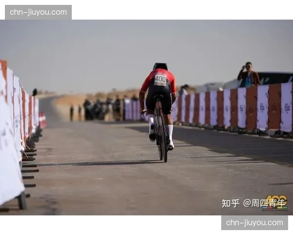 沙漠中的飞驰：沙特卡西姆赛道侧风考验亚洲顶尖车手