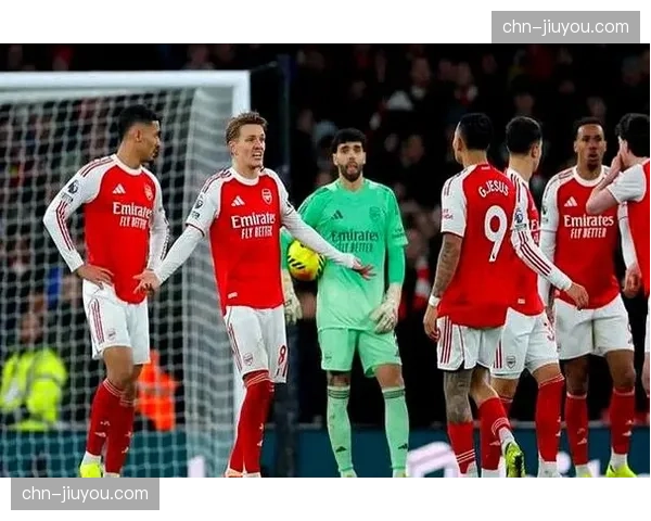 深度复盘：高位防线与低位防反的终极对决——曼城0-1阿森纳战术全解析。