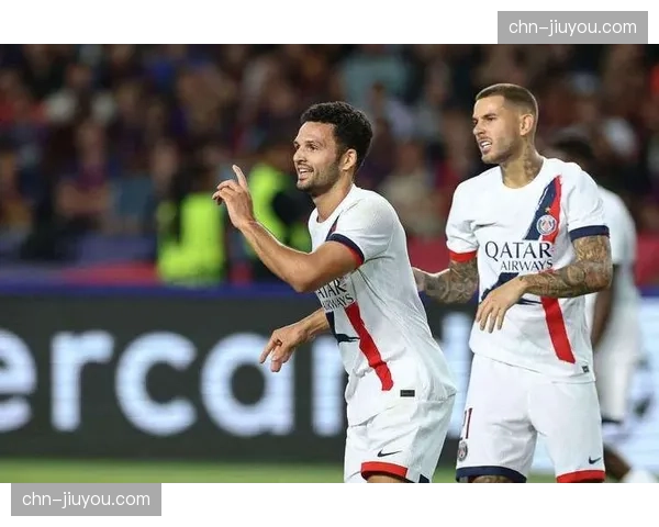 战术复盘：巴萨3-2逆转瓦伦西亚，亚马尔替补登场改变战局