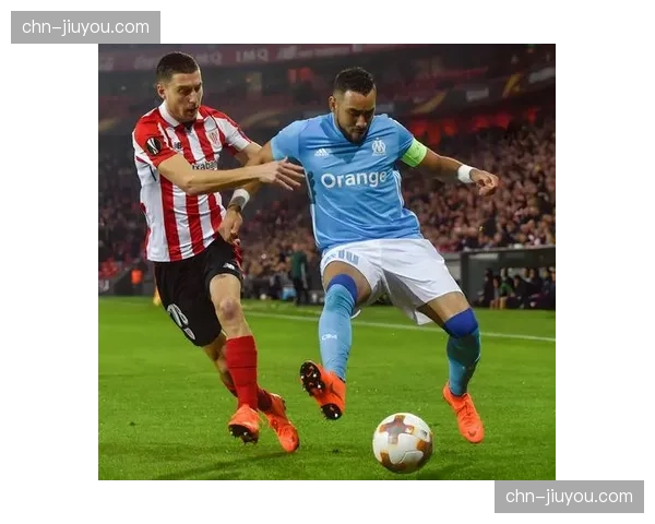 里昂队长拉卡泽特接受本报专访，谈年龄增长后如何调整自己的跑动方式与比赛节奏