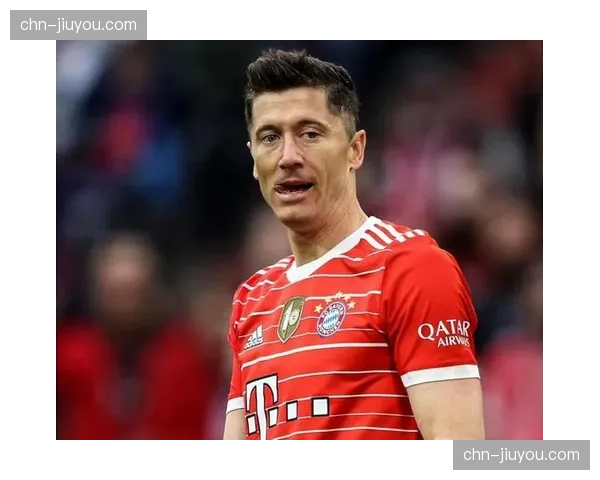 莱万巴萨生涯118球,超越斯托伊奇科夫升至队史射手榜第14位 莱万巴萨生涯118球,超越斯托伊奇科夫升至队史射手榜第14位